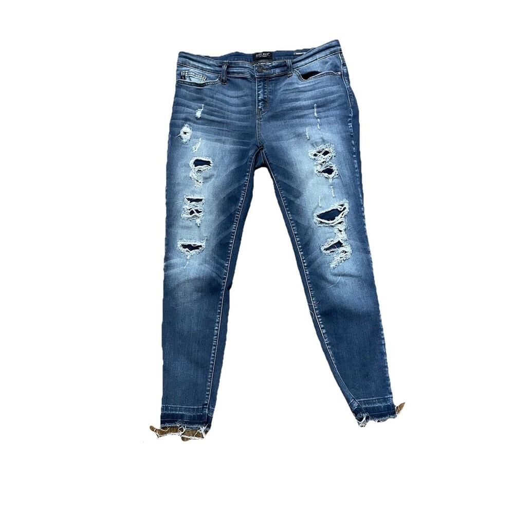 Judy Blue Ripped Patched Skinny Fit Mid Rise Blue Jeans Women’s 15/32 Raw Hem